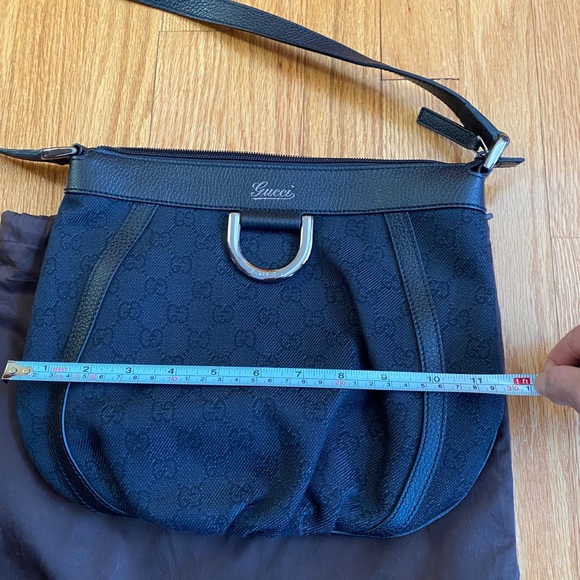 New 100% Authentic Gucci Crossbody bag - Picture 8 of 9